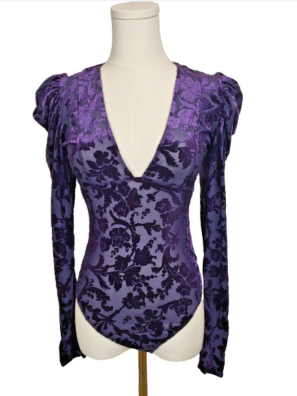 NEW Free People X-Small Purple Velvet Bodysuit V-Neck Deep Sea Combo Puff Sleeve